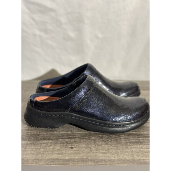 Clarks Women’s pro clog slip on resistant navy patent leather Sz 9 - Picture 3 of 12